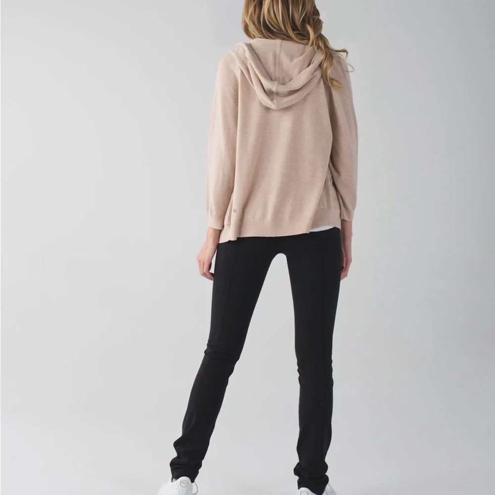Lululemon Skinny Groove Pant II
*Full-On Luon (Roll Down) - Picture 7 of 11